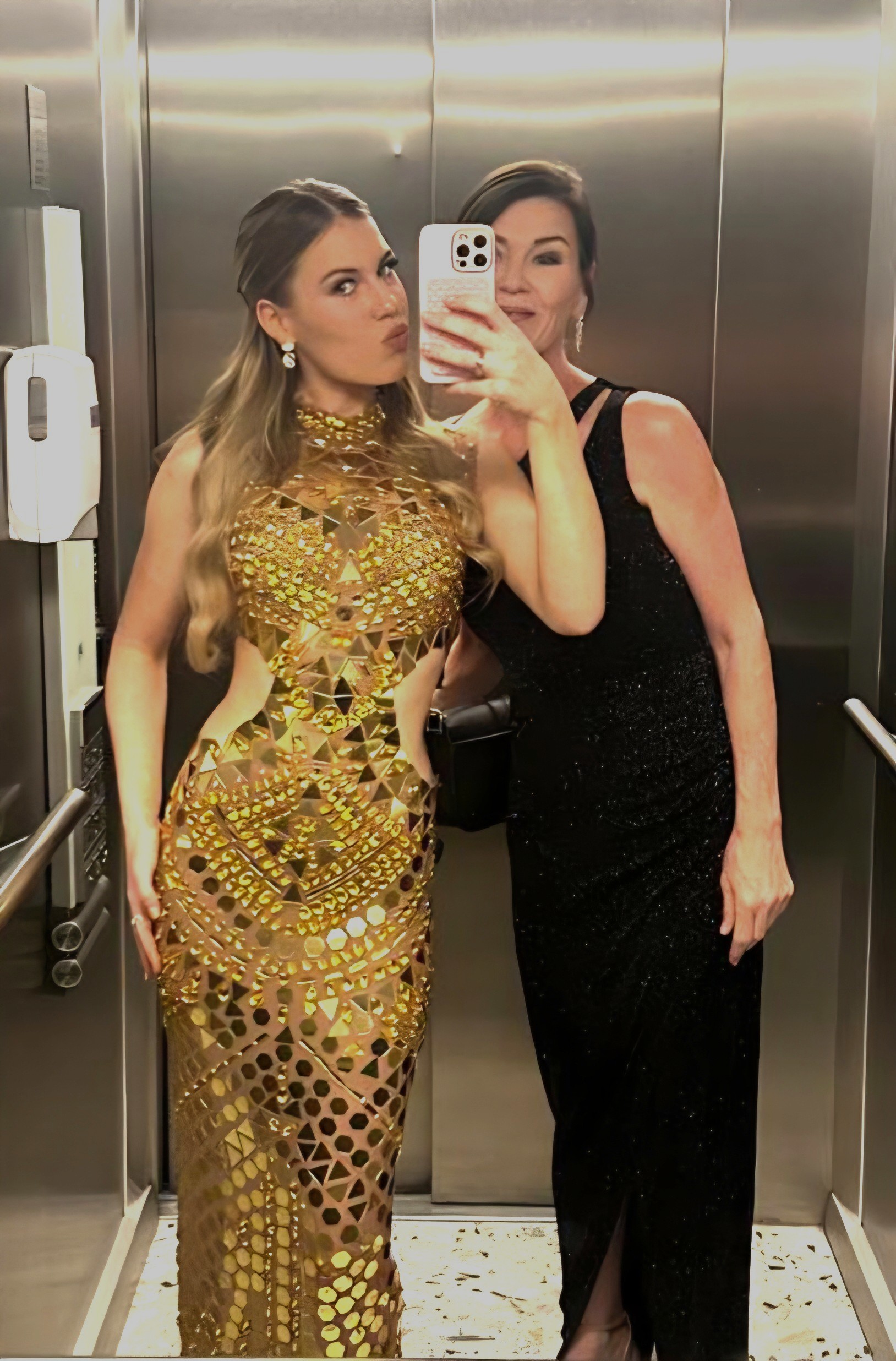 Lizelle & Amy Steyn