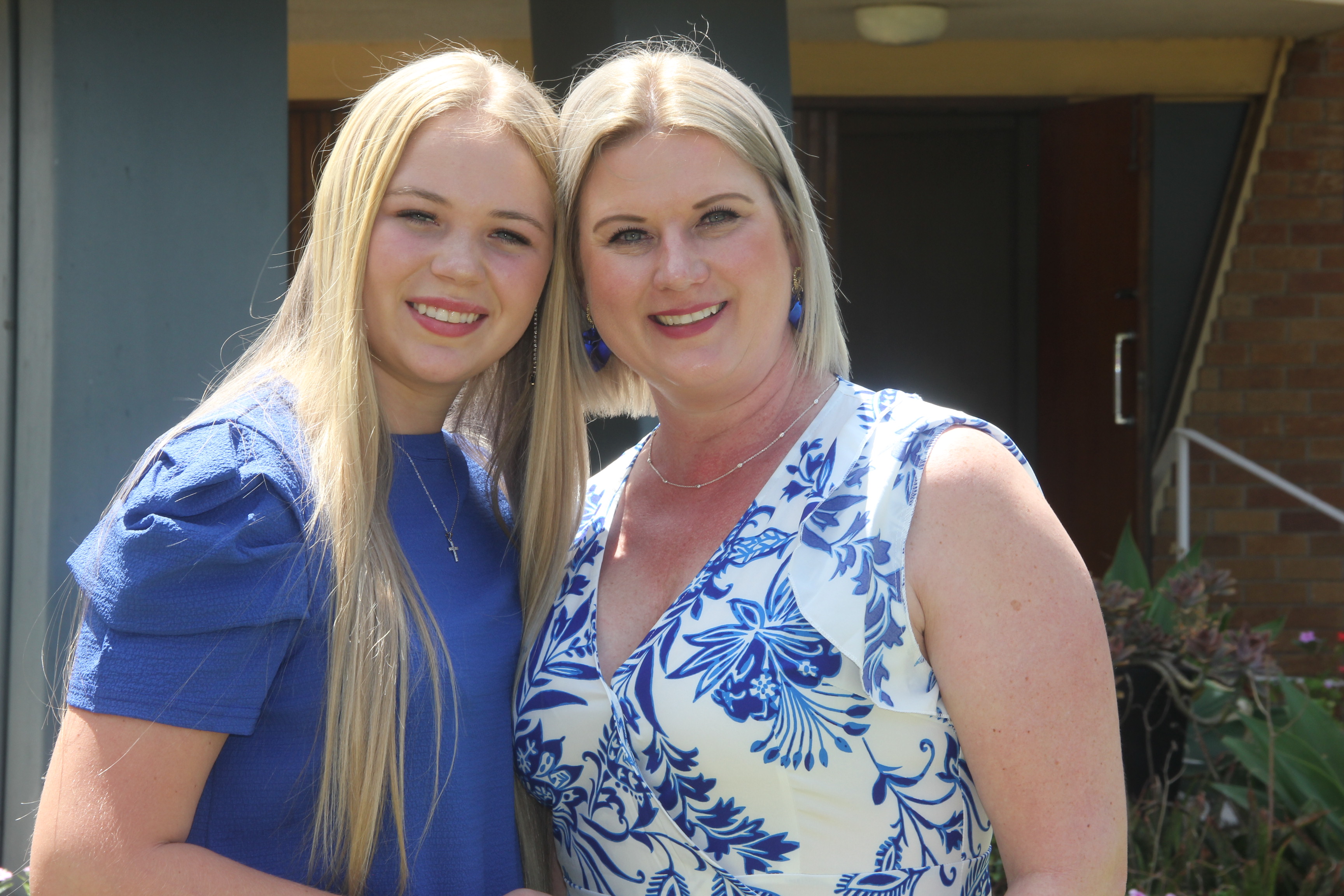 Michelle & Anke Alberts